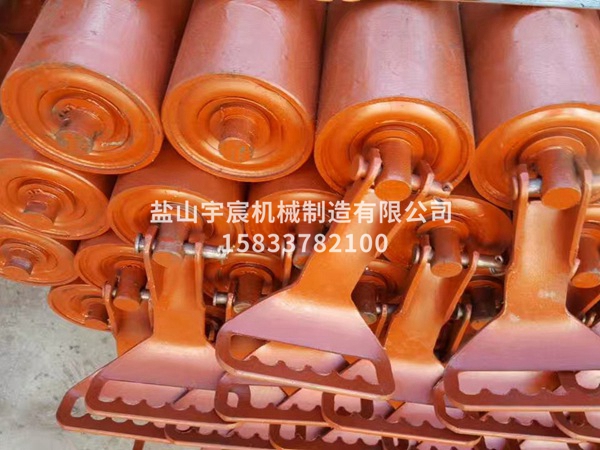 三聯(lián)托輥 (2)