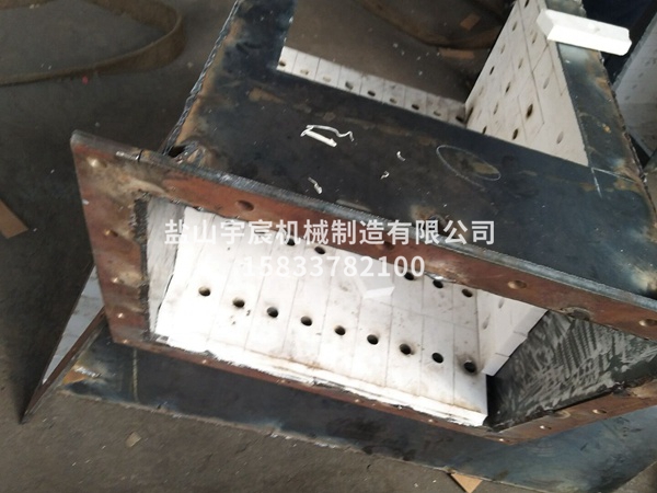 陶瓷內(nèi)包膠料斗-03